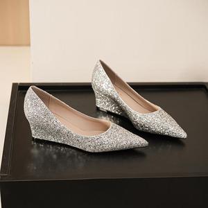 5222E Glitter <b>Silver</b> Pointed Toe <b>Flats</b> Wedding Shoes Summer Slip-On Height Increasing Crystal Decorated Women's - Product Image 5