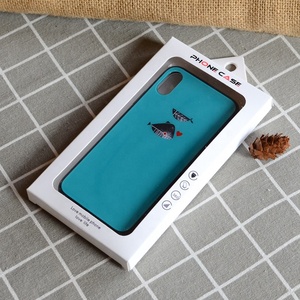 เคสโทรศัพท์สีดำติดหน้าต่างใสลายนูนหรูหราสำหรับ <span class=keywords><strong>iPhone</strong></span> พร้อมเคลือบยูวีเคลือบเงาและเคลือบด้าน - Product Image 4