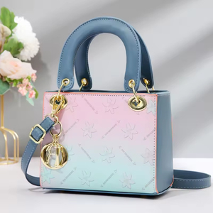 Nouveauté 2025 : Sacs à main pour femmes de style coréen, sacs à bandoulière élégants et raffinés, sacs bandoulière de créateur tendance, sacs de luxe à motif lettre - Product Image 6