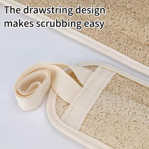 Serviette de bain exfoliante pour le corps en loofah longue, entièrement naturelle et écologique - Product Image 4