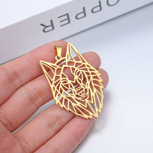 Accesorios de joyería de cabeza de Lobo ahuecados geométricos personalizados de acero inoxidable superventas transfronterizo de Jingxiang DIY Titani - Product Image 3