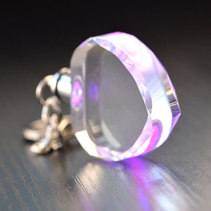 Porte-clés <span class=keywords><strong>personnalisé</strong></span> en forme de cœur à Led, Logo de voiture vierge, <span class=keywords><strong>photo</strong></span> au Laser, en cristal gravé au Laser, boîte, vente en gros, unités - Product Image 2