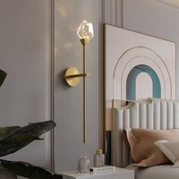 Applique Murale LED en Cristal avec Lumière Blanc Chaud, Design Simple et Moderne pour Chambre à Coucher, Chevet, Salon, Couloir, Mur de Fond - Luxe