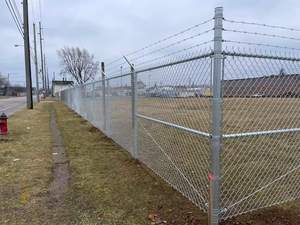 Bán buôn kim cương lưới Chuỗi liên kết hàng rào CuộN phổ biến Cyclone dây hàng rào cho sân sử dụng để bán - Product Image 5