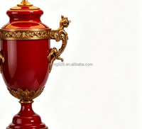Vase en céramique rouge et or à deux poignées, glaçure bordeaux, vase à fleurs de luxe pour la décoration de centre de table de Majlis, palais, hôtel, villa, mariage