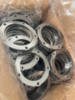 قطع غيار محركات ZCEC SAA6D114E-2 PC360-7، حامل الختم 6741-21-3530 6741213530، مقعد ختم الزيت الأمامي لعمود الكرنك، مقعد ختم الزيت الأمامي