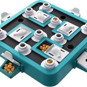Dispensador Interactivo de Premios para Perros, Juguete de Plástico Resistente para Alimentación Lenta y Entrenamiento de Inteligencia - Product Image 1