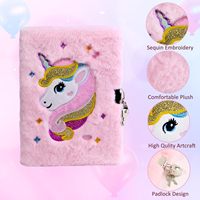 Ensemble de journal moelleux, autocollants pour journal en peluche, stylo, sac bandoulière, carnet avec 160 pages lignées, pack de journal licorne 9 pièces avec cadenas et clés