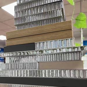 Panneau en <span class=keywords><strong>aluminium</strong></span> en nid d'abeille personnalisé Panneau en <span class=keywords><strong>aluminium</strong></span> en nid d'abeille pour revêtement mural - Product Image 1