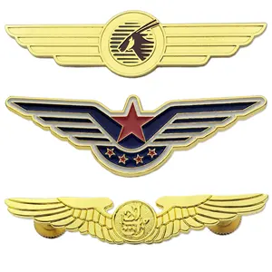 Custom Logo Metal 3D Gold Aviator Soft Enamel Aircraft Flight Eagle Pilot Wings Lapel Pin Badge For Uniform
