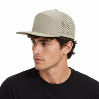 Casquette de golf Performance découpée au laser, respirante, à visière plate, structurée, avec logo personnalisé, ajustable 56-62cm, vente en gros OEM, faible MOQ