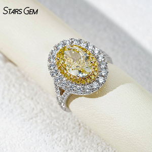 Bague de luxe en or blanc 14 carats avec diamant jaune de laboratoire taille ovale, double halo et diamants, pour femme - Product Image 4
