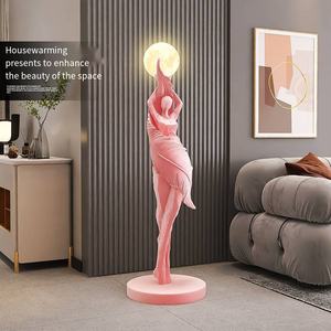 Statue de fille minimaliste moderne art abstrait décoration de sol grand salon décoration atmosphère lumière - Product Image 4