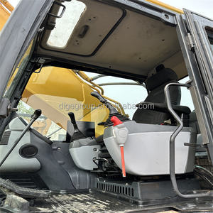 Excavatrice Komatsu PC400-8R 40t d'occasion en stock à prix avantageux, robuste, durable et puissante - Product Image 5