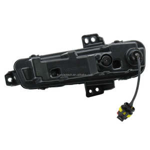 2018-2019 Nouveau <span class=keywords><strong>Suzuki</strong></span> <span class=keywords><strong>Swift</strong></span> <span class=keywords><strong>Jaune</strong></span> LED DRL Antibrouillard avec Clignotant Ambre Feux de jour - Product Image 3