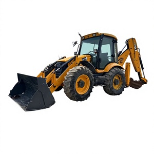 Chargeuse-pelleteuse JCB 4CX, moteur jaune, carrosserie noire, cabine avec intérieur rouge, siège rouge - Product Image 1