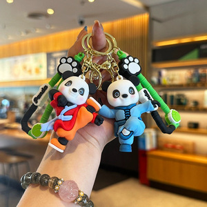 พวงกุญแจอนิเมะคุนกูแพนด้าแบบกำหนดเอง พวงกุญแจพีวีซีแบบนิ่ม 3 มิติ พวงกุญแจรถยนต์น่ารัก พวงกุญแจสำหรับเด็ก ขายดี - Product Image 1