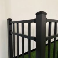 Porte galvanisée résistante noire de barrière de tuyau d'acier pour la conception carrée de tube de maisons