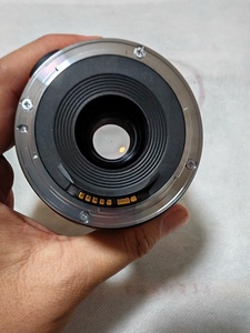 เลนส์ซูมมุมกว้างพิเศษ Canon EF 20-35mm f/3.5-4.5 USM ฟูลเฟรม สภาพดี มือสอง - Product Image 3