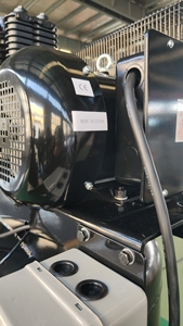 Compresseur d'air vertical portable à piston lubrifié 300L, refroidi par air, moteur 5.5HP, marque Gooddeer, Chine, à prix bas - Product Image 6