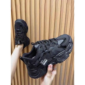 Sneakers Casual da Donna con Zeppa Nera, Scarpe Traspiranti a Taglio Basso con Suola Spessa e Zeppa - Product Image 3