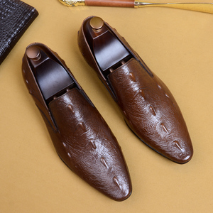 Zapatos de Cuero para Hombre, Estilo Británico, con Patrón de Cocodrilo, Formales de Negocios, Mocasines Sin Cordones para Uso Casual - Product Image 3