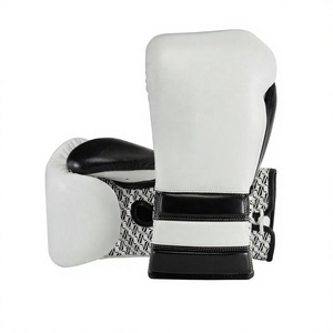 Gants de boxe en cuir blanc-noir avec logo personnalisé et sangle de poignet à lacets pour adultes, équipement d'entraînement d'arts martiaux - Product Image 1