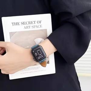 <span class=keywords><strong>Cinturino</strong></span> di Ricambio in Vera <span class=keywords><strong>Pelle</strong></span> Stile Vintage per <span class=keywords><strong>Apple</strong></span> <span class=keywords><strong>Watch</strong></span> Serie 8 <span class=keywords><strong>Ultra</strong></span> 49mm Design in <span class=keywords><strong>Pelle</strong></span> Cerata Italiana Orologio di Lusso - Product Image 5