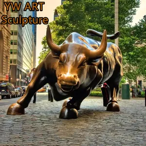 Famous Outdoor Decor Large Life Size Bronze Wall Street Bull Copper Cattle Statues Sculpture