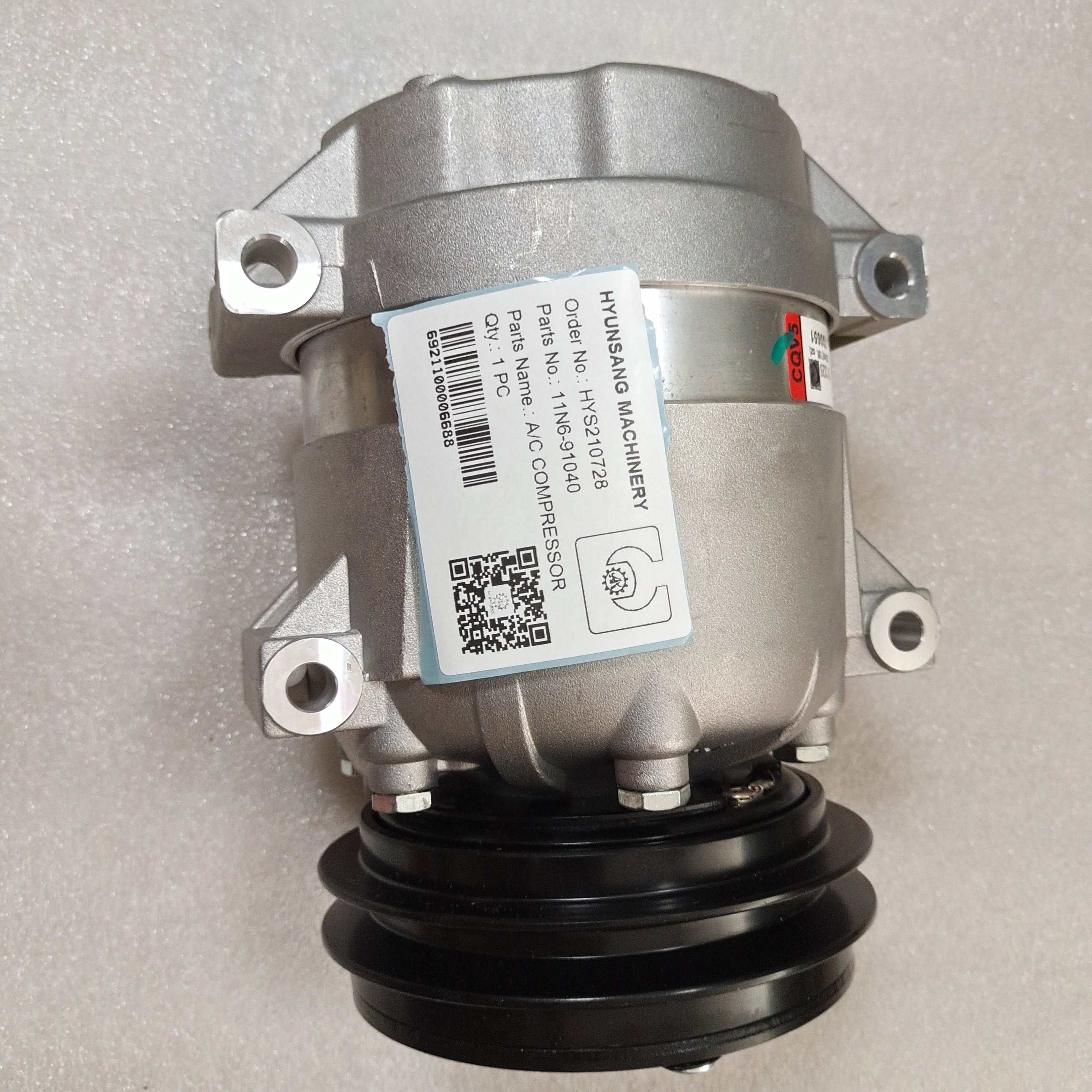 Ha'i Con Hyunsang Excavator Parts - AC Compressors for E110B, E40B