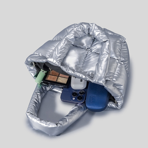 Nuova Borsa Tote Morbida ed Ecologica <span class=keywords><strong>2023</strong></span>, Design Semplice alla Moda per Donne, Chiusura con Cerniera, Materiale PU - Product Image 6