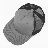 Gorra Trucker Richardson 112 de Malla con Logotipo Personalizado, Estilo Estructurado, Ajustable, Negra, Gorras Deportivas para Hombre