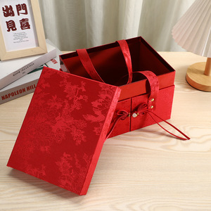 Cajas de Regalo de Boda Jinxi, Estilo Chino Rojo con Asa para Recuerdos de Boda - Product Image 2