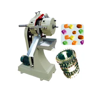 Nieuwe Ontwerp Hard Candy Deponeren Lijn Hard Candy Making Machine Rock Candy Making Machine Prijs