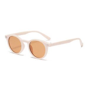 Gafas de Sol Redondas Retro Unisex con Montura Completa, Lentes Degradadas, 100% Protección UV, Estilo Casual para Adultos - Product Image 2