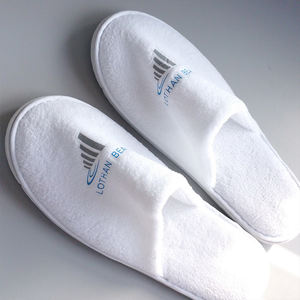 Pantuflas Blancas de Terciopelo de Alta Calidad para Hotel <span class=keywords><strong>Marriott</strong></span> - Product Image 2
