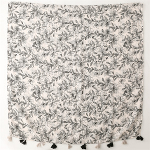<span class=keywords><strong>Écharpe</strong></span> en polyester, coton et lin, toucher doux, fil <span class=keywords><strong>de</strong></span> bambou noué, motif floral noir et blanc, châle à pompons pour climatisation - Product Image 4