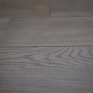 Pavimento in <span class=keywords><strong>Legno</strong></span> Ingegnerizzato a Reazione Chimica Spessore 14/3mm Pavimento in <span class=keywords><strong>Legno</strong></span> Duro Durevole Pavimento in <span class=keywords><strong>Legno</strong></span> Ecologico Plancia in <span class=keywords><strong>Legno</strong></span> di Quercia - Product Image 3