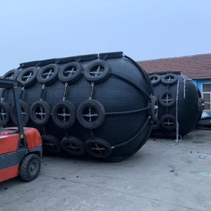 Defensa Neumática Cilíndrica de Goma Negra de 3000*6000mm, Certificación ISO, Calidad Superior, Garantía Postventa sin Preocupaciones, Venta Directa de Fábrica - Product Image 1
