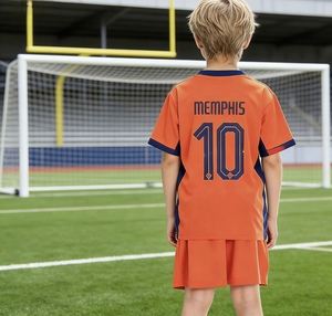 Ensemble de maillots de football personnalisables pour équipes, maillots de football pour la saison estivale avec service OEM, maillots de football pour enfants - Product Image 4