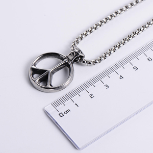 Bijoux vintage pour hommes en gros, pendentif signe de la paix en acier inoxydable, style hip-hop anti-guerres - Product Image 6