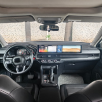 Unit Stereo Mobil Multimedia Player Radio Mobil dengan Navigasi GPS, Android Auto, dan CarPlay Nirkabel Tiga Layar untuk Honda CRV 2013-2026
