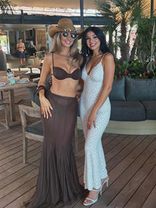 ชุดบิกินี่ 3 ชิ้น สีน้ำตาล สำหรับผู้หญิงทันสมัย พร้อมผ้าคลุมตาข่าย ชุดชายหาดเก๋ไก๋สำหรับวันหยุดฤดูร้อน - Product Image 6