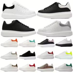 2026 Mocassins de luxe confortables en cuir véritable, style baskets, automne, coupe basse, semelle épaisse, rehaussant, lacets blancs, camouflage, pour couples - Product Image 6