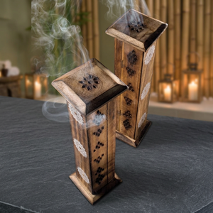 Quemador de Incienso de Madera Hecho a Mano con Diseño Floral Tallado, Difusor Aromático para Uso Doméstico, Decoración Artesanal de Bambú para Todas las Estaciones - Product Image 1