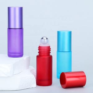 Fabrik Großhandel 5ml Regenbogen Farbe Rolle auf Glasflasche Kosmetische Essenz Öl Augen <span class=keywords><strong>massage</strong></span> Roller Ball Probe Parfüm behälter - Product Image 6