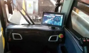 Grúa usada original SANY STC600 Camión grúa 60 toneladas móvil baja pérdida de energía de camión grúa - Product Image 4