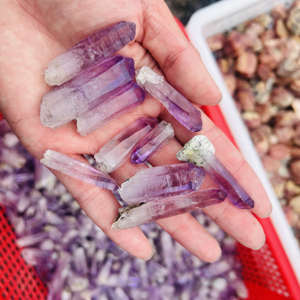 Vente en gros de haute qualité naturelle mexicaine <span class=keywords><strong>Vera</strong></span> <span class=keywords><strong>Cruz</strong></span> Point guérison cristal améthyste Point artisanat folklorique - Product Image 1