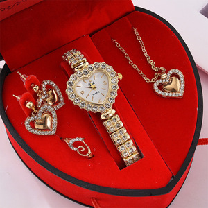 Hot verkopende luxe diamanten dameshorloge met <span class=keywords><strong>quartz</strong></span> uurwerk, vierdelige set met hartvormige doos voor Valentijnsdag cadeau's - Product Image 3