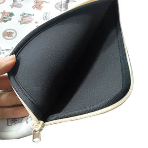 Funda Protectora de Neopreno Personalizada para Portátil de 13, 14 y 15 Pulgadas con Bolsillo, Funda Protectora Suave para Portátil - Product Image 5